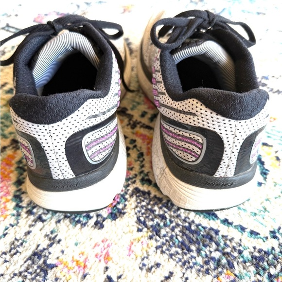 NEW BALANCE Fresh Foam Running Course W860WP9 Stability Running Shoes Women’s 9B - Picture 5 of 11